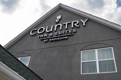 Country Inn & Suites by Radisson, Ithaca, NY image 11